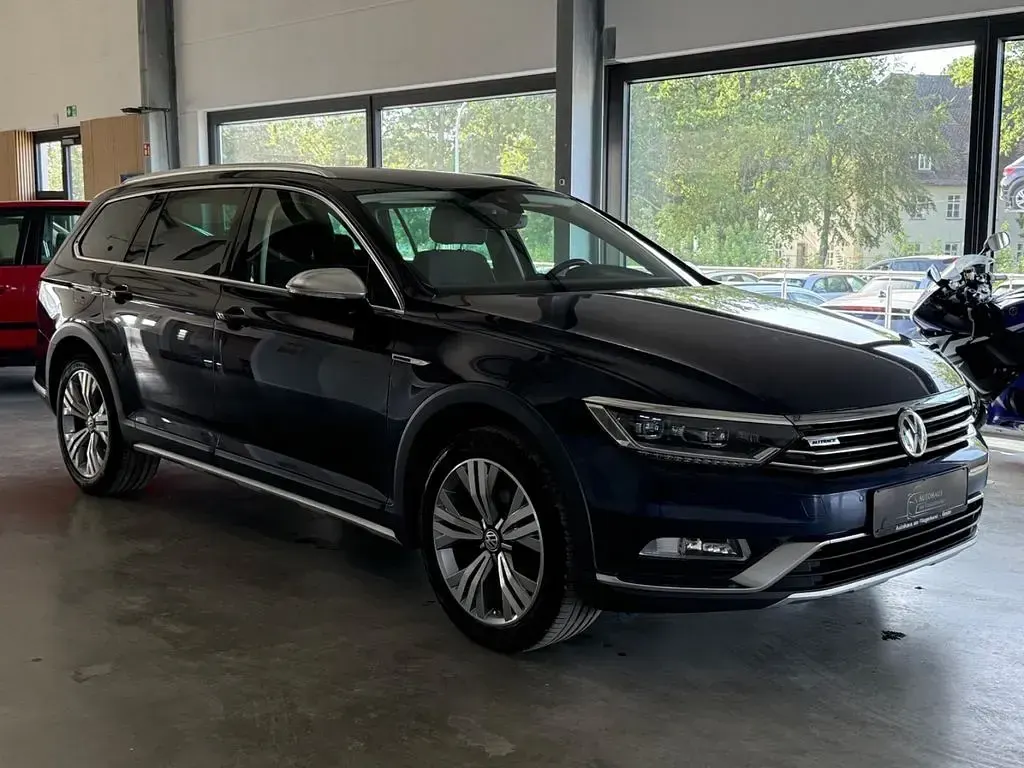 Gebraucht VW Passat Alltrack 190 PS (139 kW) 2015 Blau Kombi