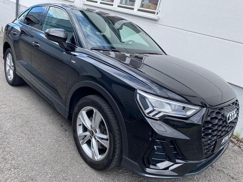 Mythosschwarz Gebraucht 2022 Audi Q3 Sportback S-Line SUV | 30.700 € (Etwas zu teuer) - Bild 1/4