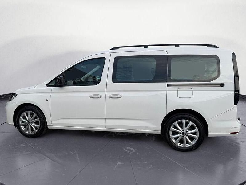 Gebraucht VW Caddy Maxi Life 122 PS (89 kW) 2023 Weiß Van / Kleinbus