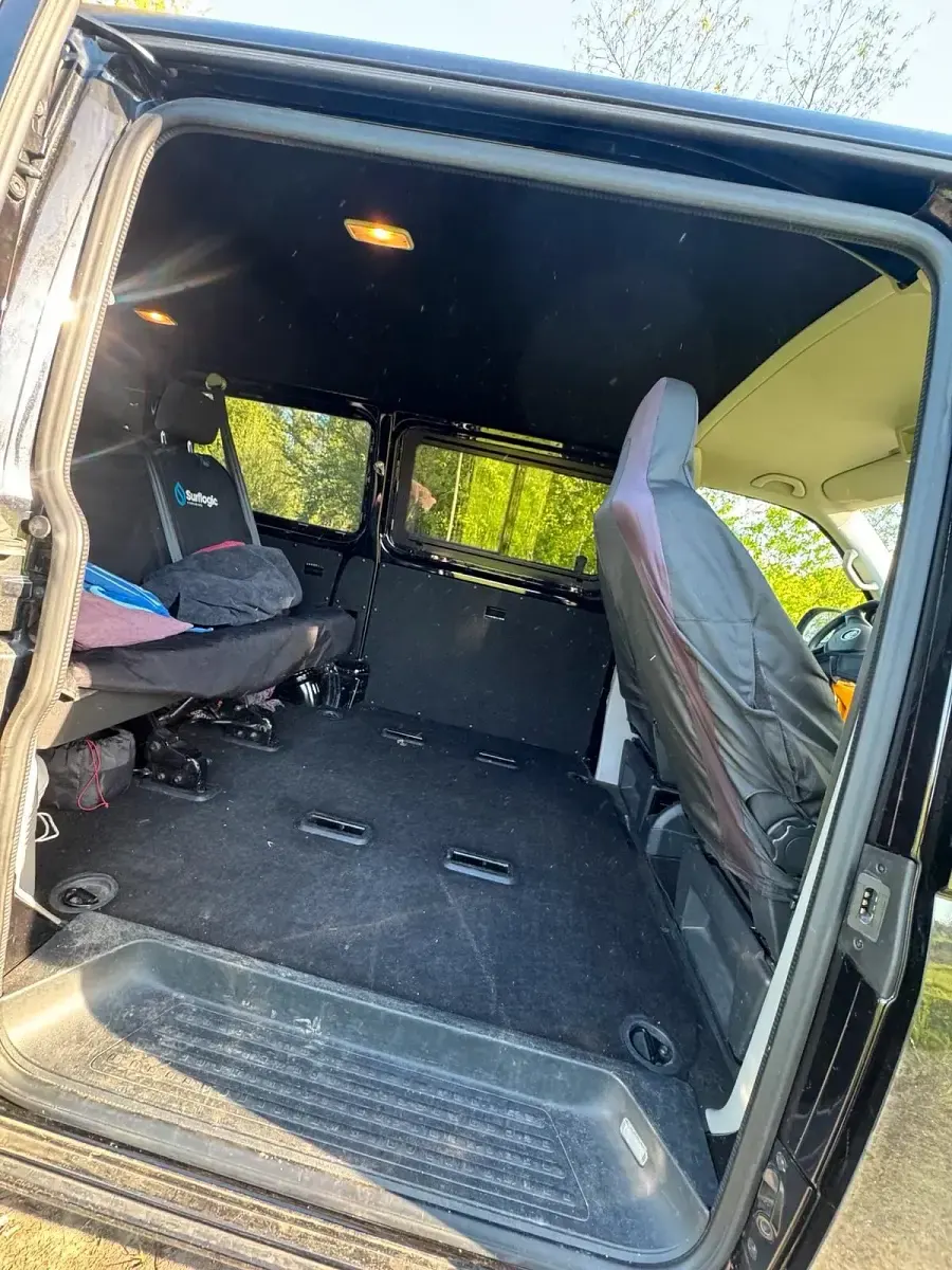 Gebraucht VW Transporter 101 PS (74 kW) 2016 Schwarz Van