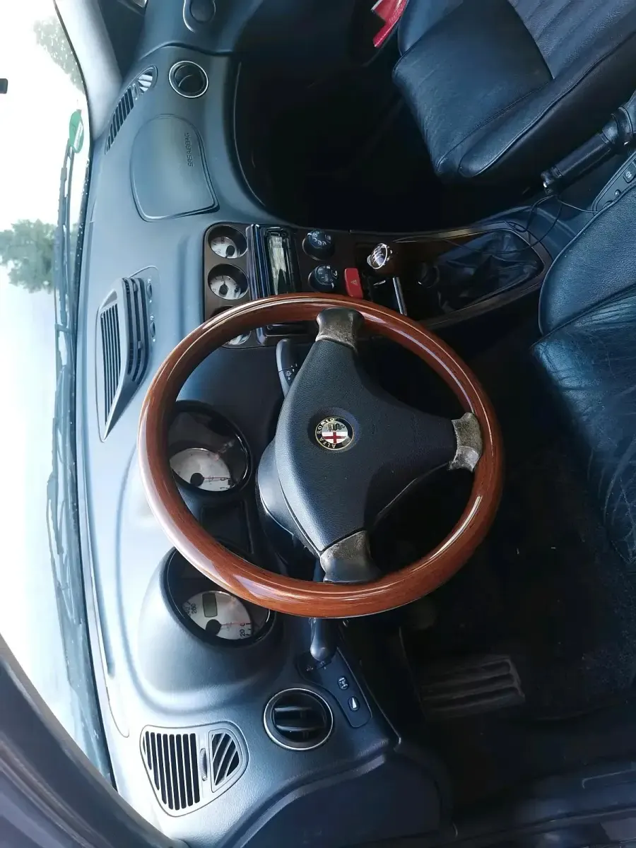 Gebraucht Alfa Romeo 156 192 PS (141 kW) 2000 Schwarz Limousine