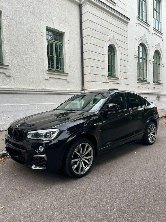 Schwarz Gebraucht 2017 BMW X4 M Sport SUV | 35.200 € - Bild 1/4