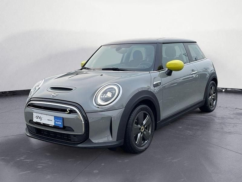 Gebraucht Mini Cooper SE Essential 135 kW (184 PS) 2022 Silber Kleinwagen