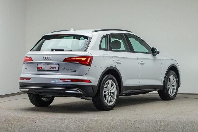 Gebraucht Audi Q5 299 PS (219 kW) 2022 Gletscherweiß metallic (metallic) SUV