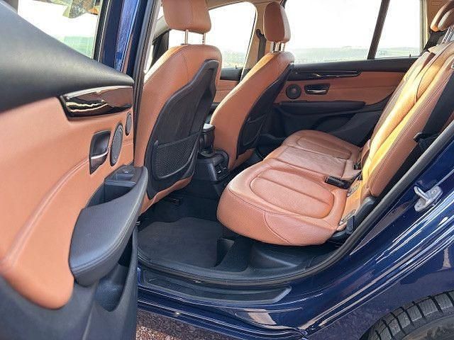 Gebraucht BMW 220 Gran Tourer Luxury Line 190 PS (139 kW) 2017 Blau Van / Kleinbus