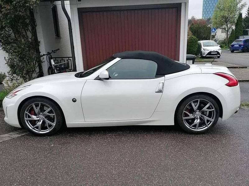 Gebraucht Nissan 370Z Pack 328 PS (241 kW) 2016 Weiß Cabrio