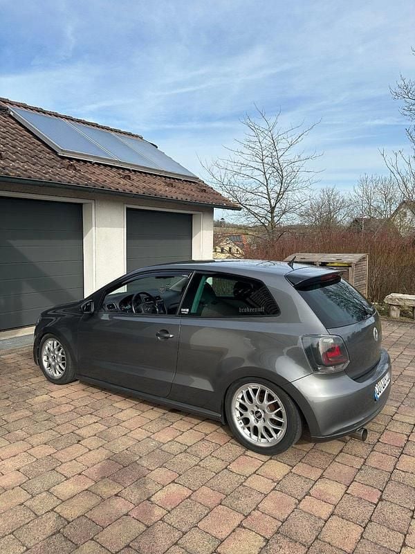 Gebraucht VW Polo Style 86 PS (63 kW) 2011 Grau Kleinwagen