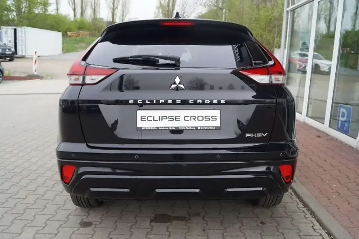 Gebraucht Mitsubishi Eclipse Cross Select 188 PS (138 kW) 2025 Pantherschwarz SUV