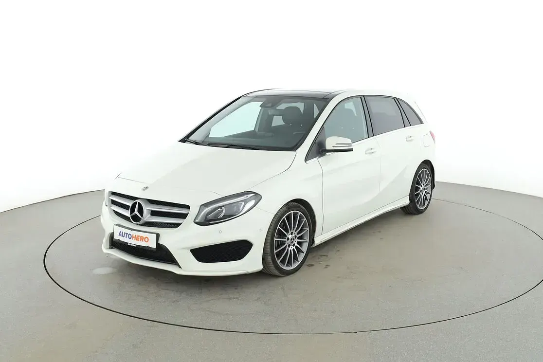 Używany Mercedes B200 AMG line 136 KM (100 kW) 2017 Minivan
