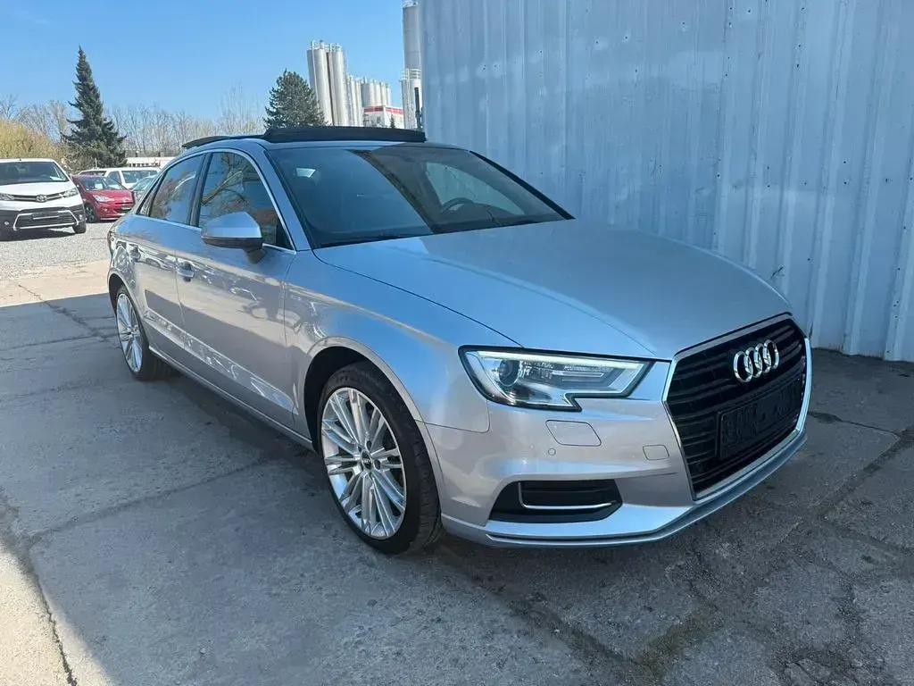 Second-hand Audi A3 Sport 186 CP (136 kW) 2018 Argintiu Berlinǎ