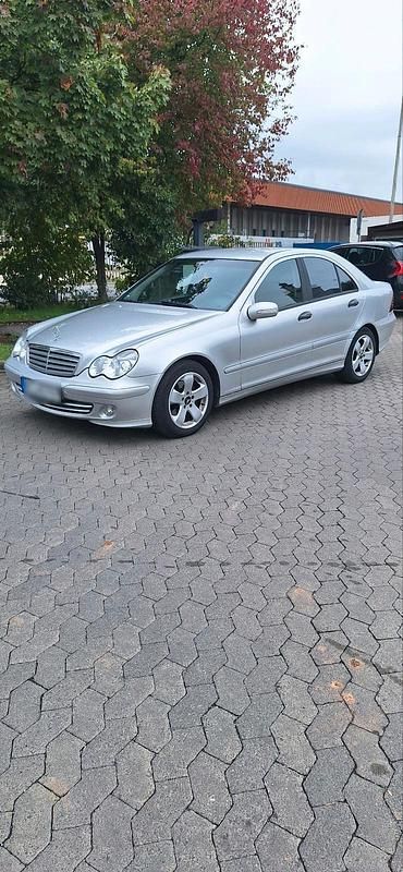 Gebraucht Mercedes C220 150 PS (110 kW) 2005 Grau Limousine