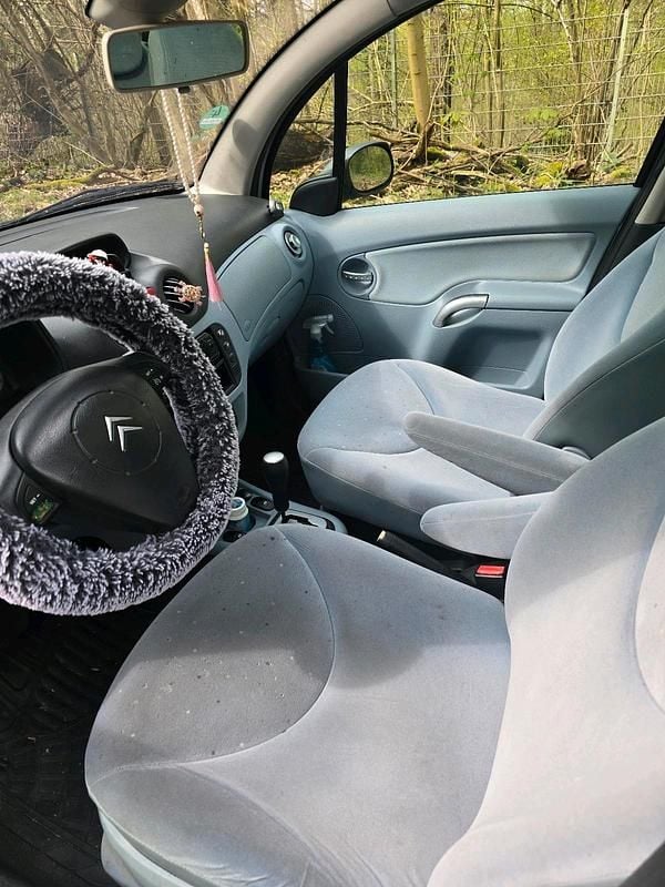 Gebraucht Citroën C3 75 PS (55 kW) 2003 Silber Kleinwagen