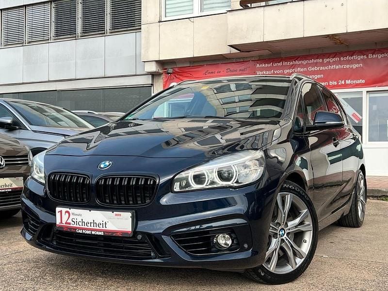 Blau Gebraucht 2014 BMW 225 Sport Line Van / Kleinbus | 17.990 € (Teuer) - Bild 1/3