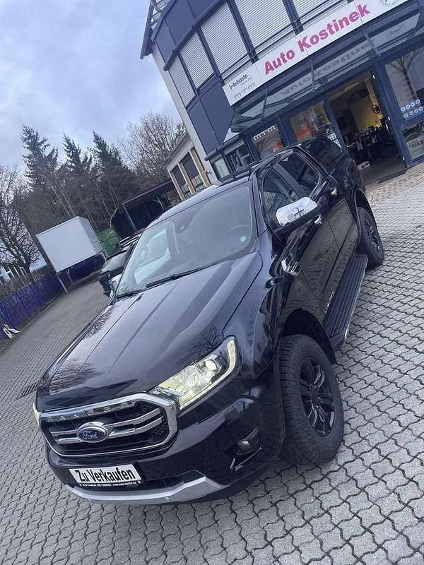 Gebraucht Ford Ranger 212 PS (155 kW) 2022 Obsidianschwarz metallic Pickup