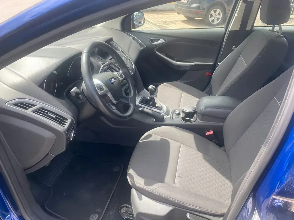 Gebraucht Ford Focus SYNC Edition 101 PS (74 kW) 2014 Blau Limousine