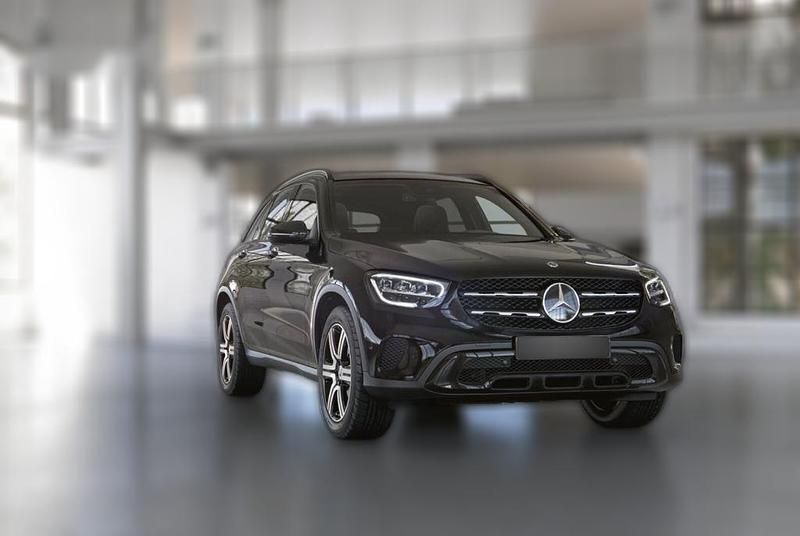 Schwarz Gebraucht 2021 Mercedes GLC300e Night | 36.140 € (Guter Preis) - Bild 1/4