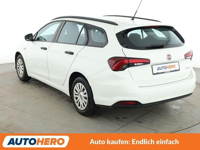 Gebraucht Fiat Tipo Pop 95 PS (69 kW) 2018 Weiß Kombi