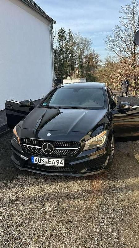 Gebraucht 2013 Mercedes 220 AMG line Coupé | 12.000 € (Superpreis) - Bild 1/4