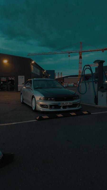 Gebraucht Mitsubishi Galant 160 PS (117 kW) 2003 Silber Limousine