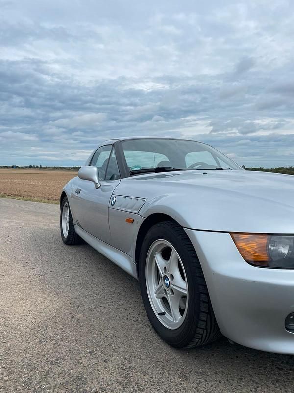 Gebraucht BMW Z3 140 PS (102 kW) 1997 Silber Cabrio