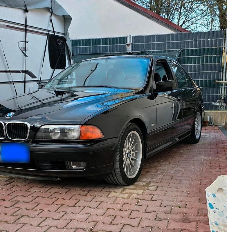 Gebraucht BMW 520 150 PS (110 kW) 2001 Schwarz Limousine