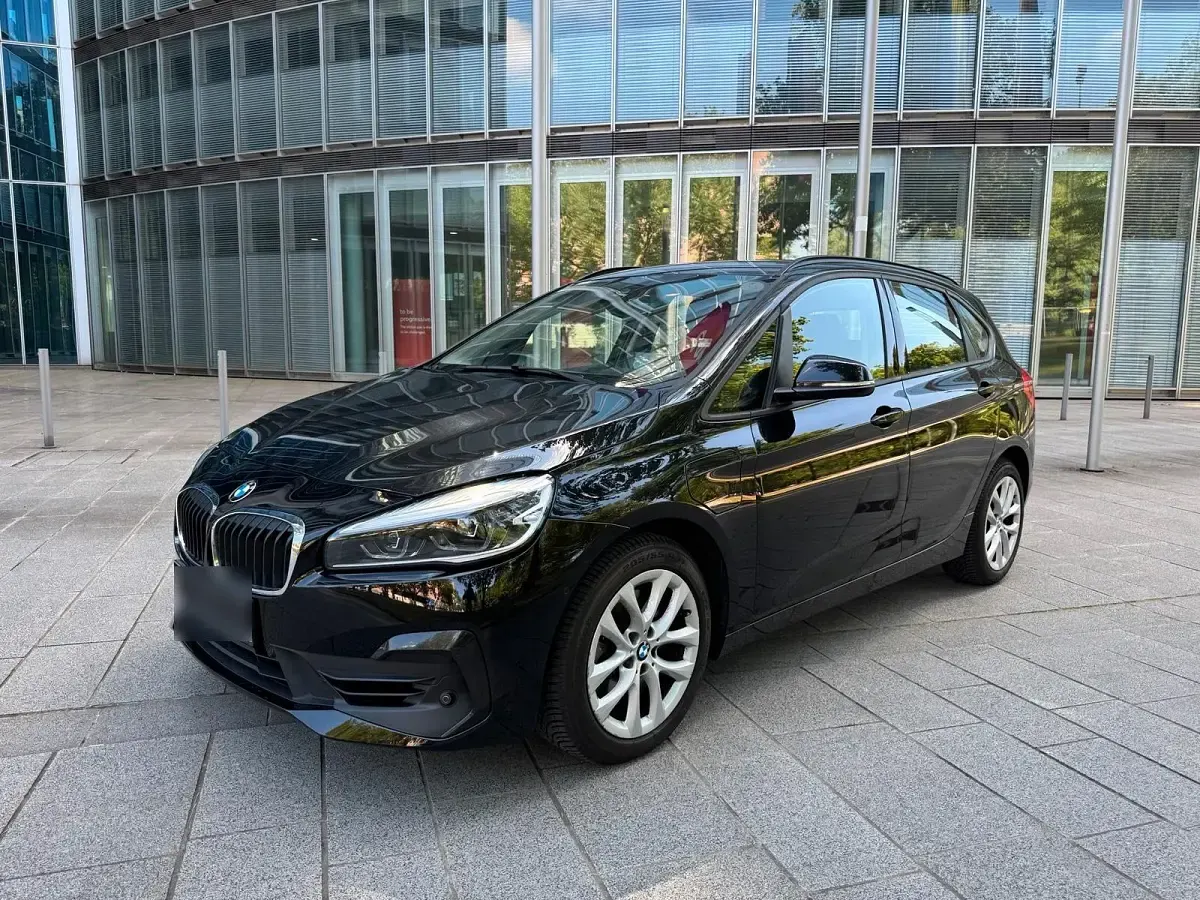 Gebraucht BMW 225 iPerformance 224 PS (164 kW) 2021 Schwarz Van / Kleinbus