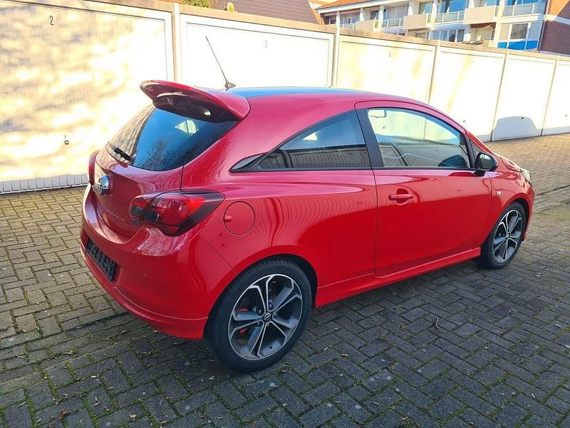 Gebraucht Opel Corsa 150 PS (110 kW) 2018 Rot Limousine