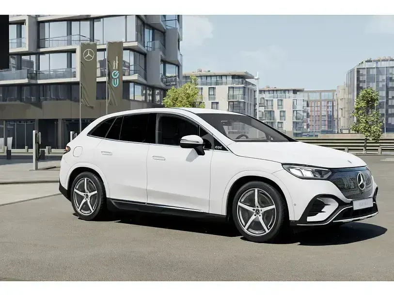 Gebraucht Mercedes EQE300 AMG 244 kW (333 PS) 2025 Weiß SUV
