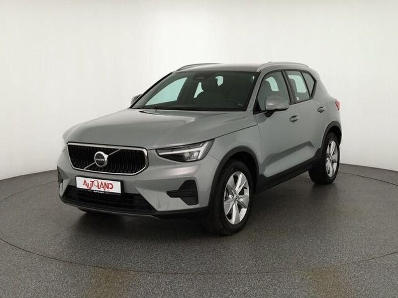 Gebraucht Volvo XC40 Core 163 PS (119 kW) 2024 Grau SUV