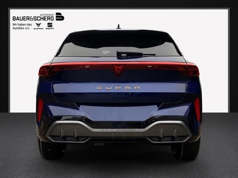 Neu Cupra Terramar 150 PS (110 kW) 2026 Kosmosblau SUV