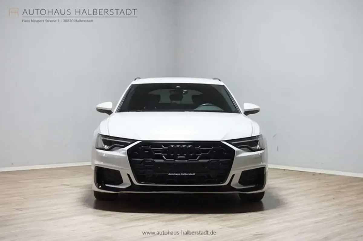 Usado Audi A6 S-Line 204 CV (150 kW) 2024 Blanco Familiar
