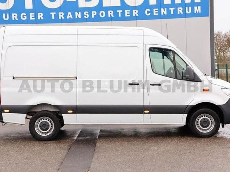 Gebraucht Mercedes Sprinter 170 PS (125 kW) 2024 Arktikweiß Van