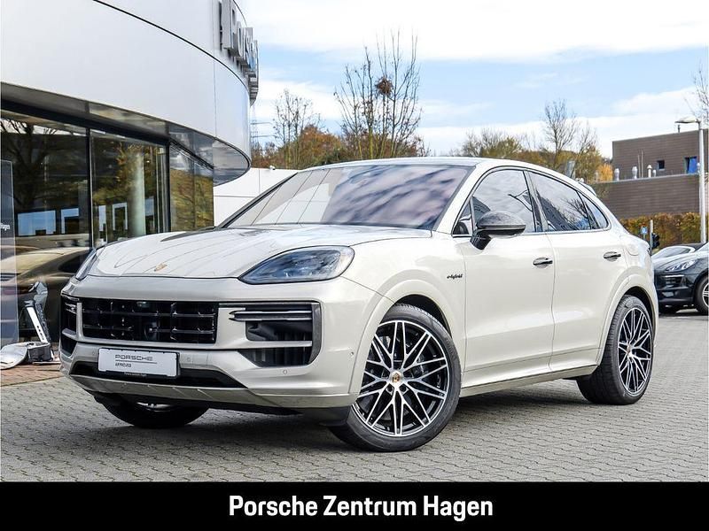 Beige Gebraucht 2024 Porsche Cayenne Turbo E-Hybrid Coupe Coupé | 178.500 € - Bild 1/4
