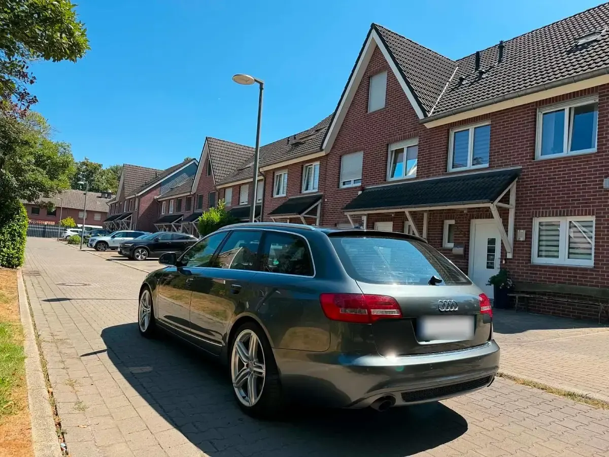 Gebraucht Audi A6 S-Line 290 PS (213 kW) 2011 Grau Kombi