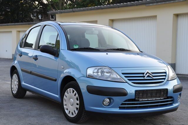 Occasion Citroën C3 73 ch (53 kW) 2004 Bleue Citadine