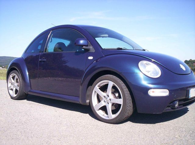 Używany VW Beetle 158 KM (116 kW) 2001 Niebieski Hatchback
