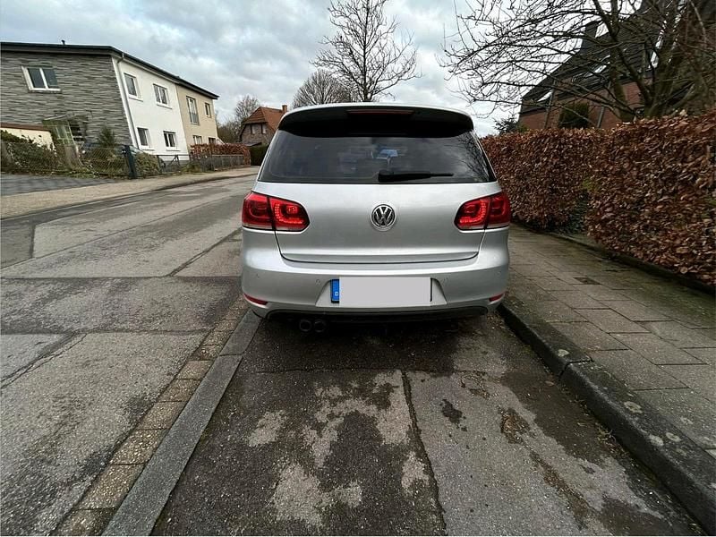 Gebraucht VW Golf GTD 170 PS (125 kW) 2010 Silber Coupé