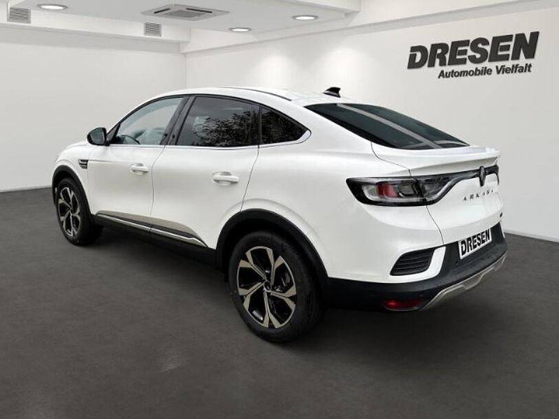 Gebraucht Renault Arkana Techno 143 PS (105 kW) 2024 Weiss SUV