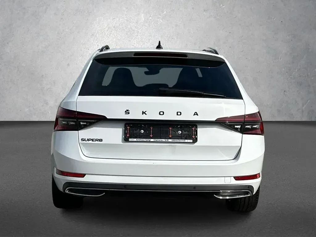 Gebraucht Skoda Superb SportLine 200 PS (147 kW) 2022 Moonweiß perleffekt Kombi