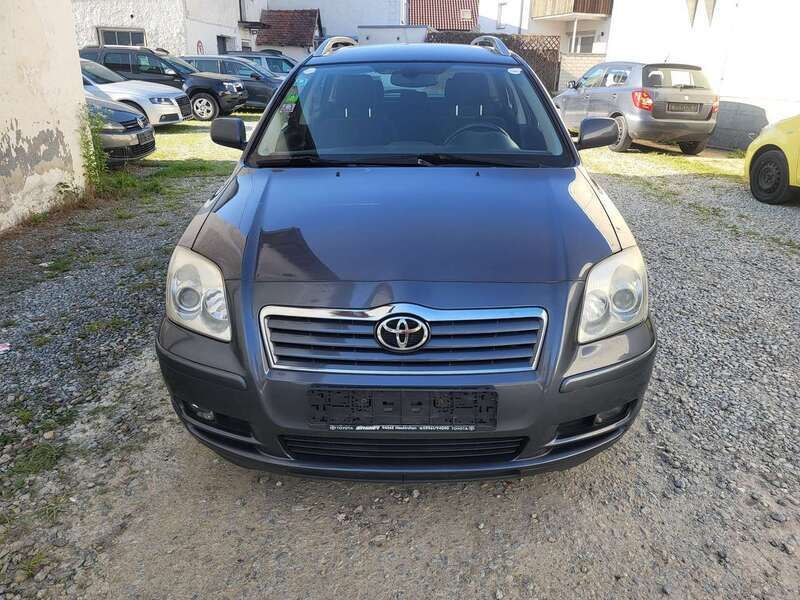 Dark grey mica metallic Gebraucht 2006 Toyota Avensis Sol Kombi | 1.550 € (Fairer Preis) - Bild 1/4