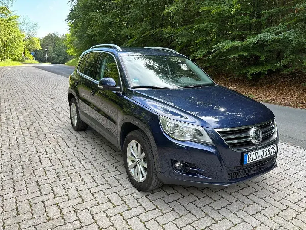 Gebraucht VW Tiguan Trendline 150 PS (110 kW) 2011 Blau SUV