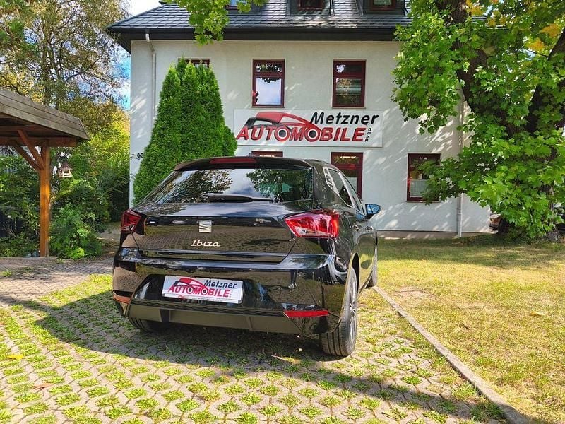 Neu Seat Ibiza Style 116 PS (85 kW) 2025 Schwarz Limousine
