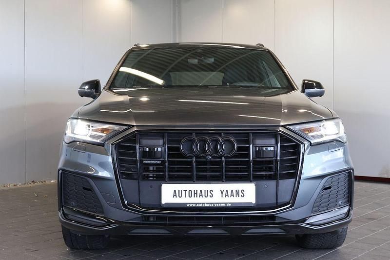 Gebraucht Audi Q7 Competition 286 PS (210 kW) 2022 Grau SUV