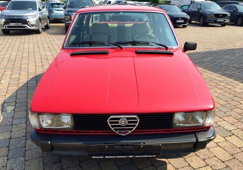 Gebraucht Alfa Romeo Giulietta 107 PS (78 kW) 1978 Rot Kleinwagen
