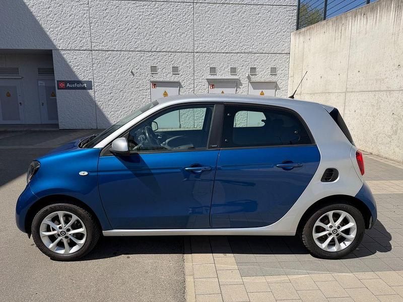 Usata Smart ForFour 71 CV (52 kW) 2015 Argento Utilitaria