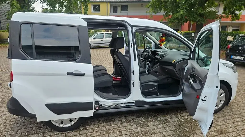 Gebraucht Ford Transit Connect 101 PS (74 kW) 2020 Weiß Van / Kleinbus