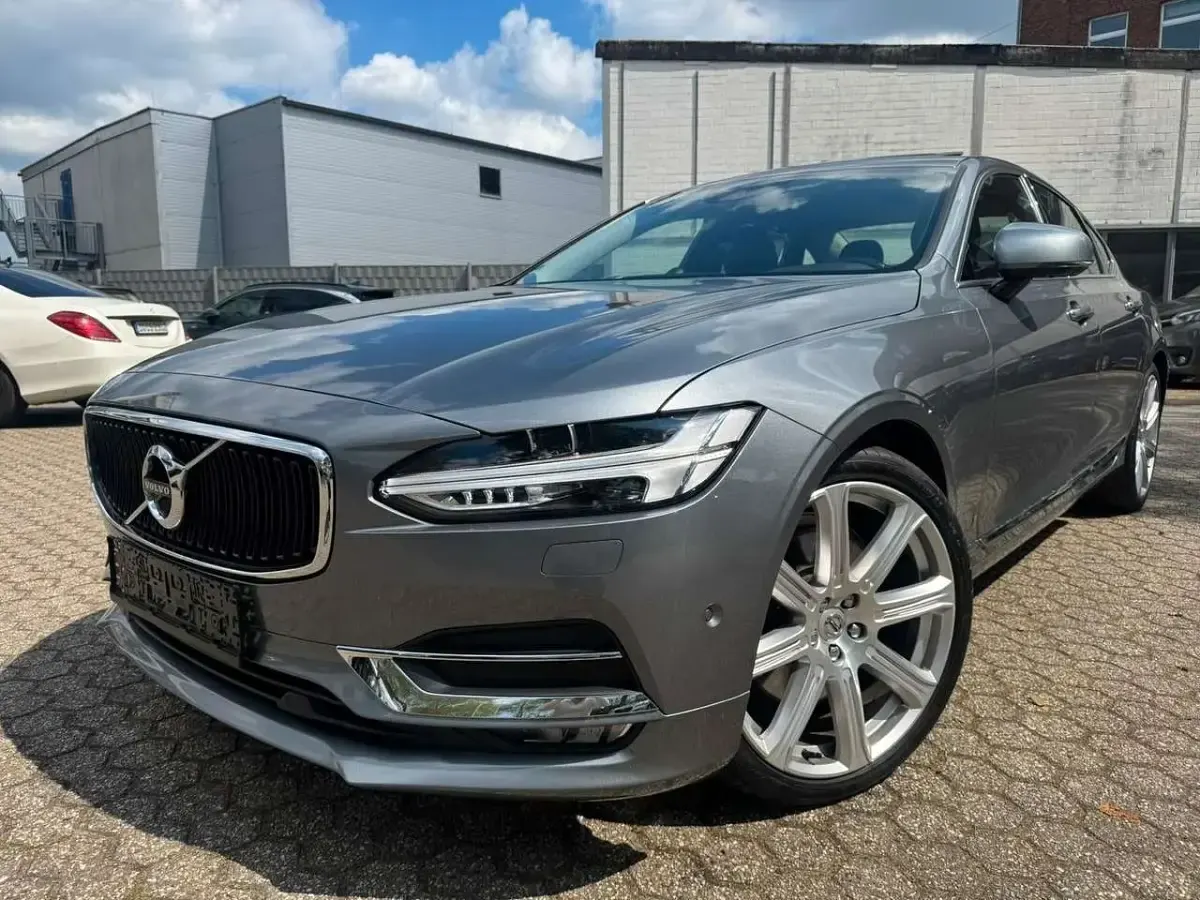 Gebraucht Volvo S90 Inscription 235 PS (172 kW) 2016 Grau Limousine