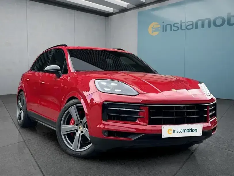 Gebraucht Porsche Cayenne 475 PS (349 kW) 2024 Rot SUV
