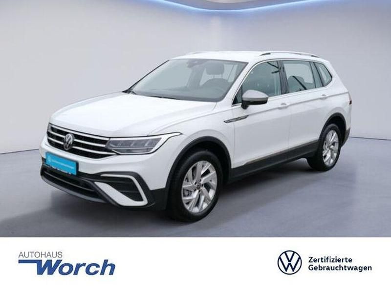 Pure white Gebraucht 2024 VW Tiguan Allspace Life SUV | 34.689 € (Guter Preis) - Bild 1/3