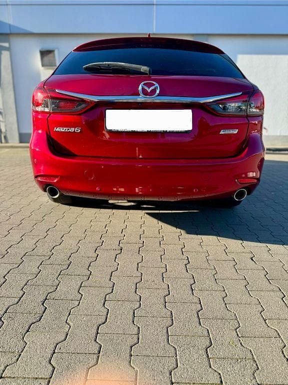 Second-hand Mazda 6 184 CP (135 kW) 2018 Roșu Berlinǎ